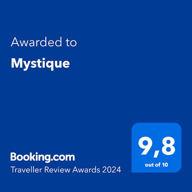 דירות קומוטיני Mystique מראה חיצוני תמונה